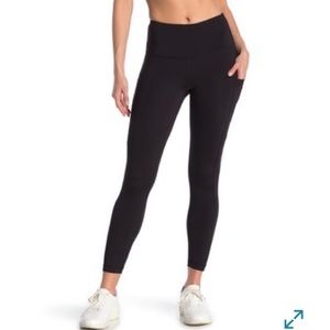 High-Waisted Leggings with Deep Pockets